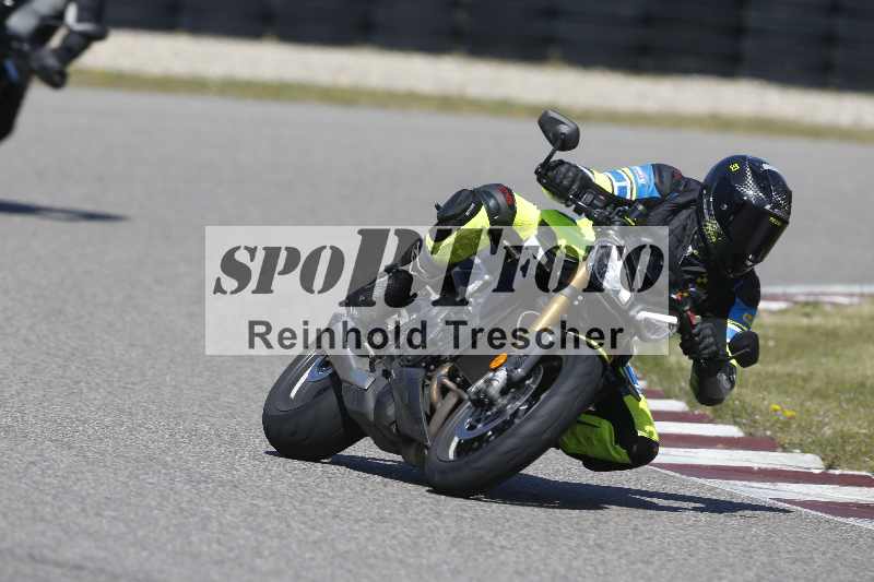 /01 02.04.2026 MAZ ADR/Gruppe gelb Gruppe gruen/unklar